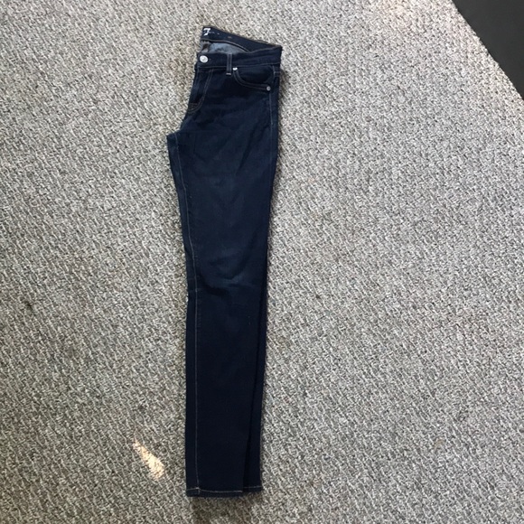 7 For All Mankind The Skinny Jean in size 25 - Picture 3 of 4